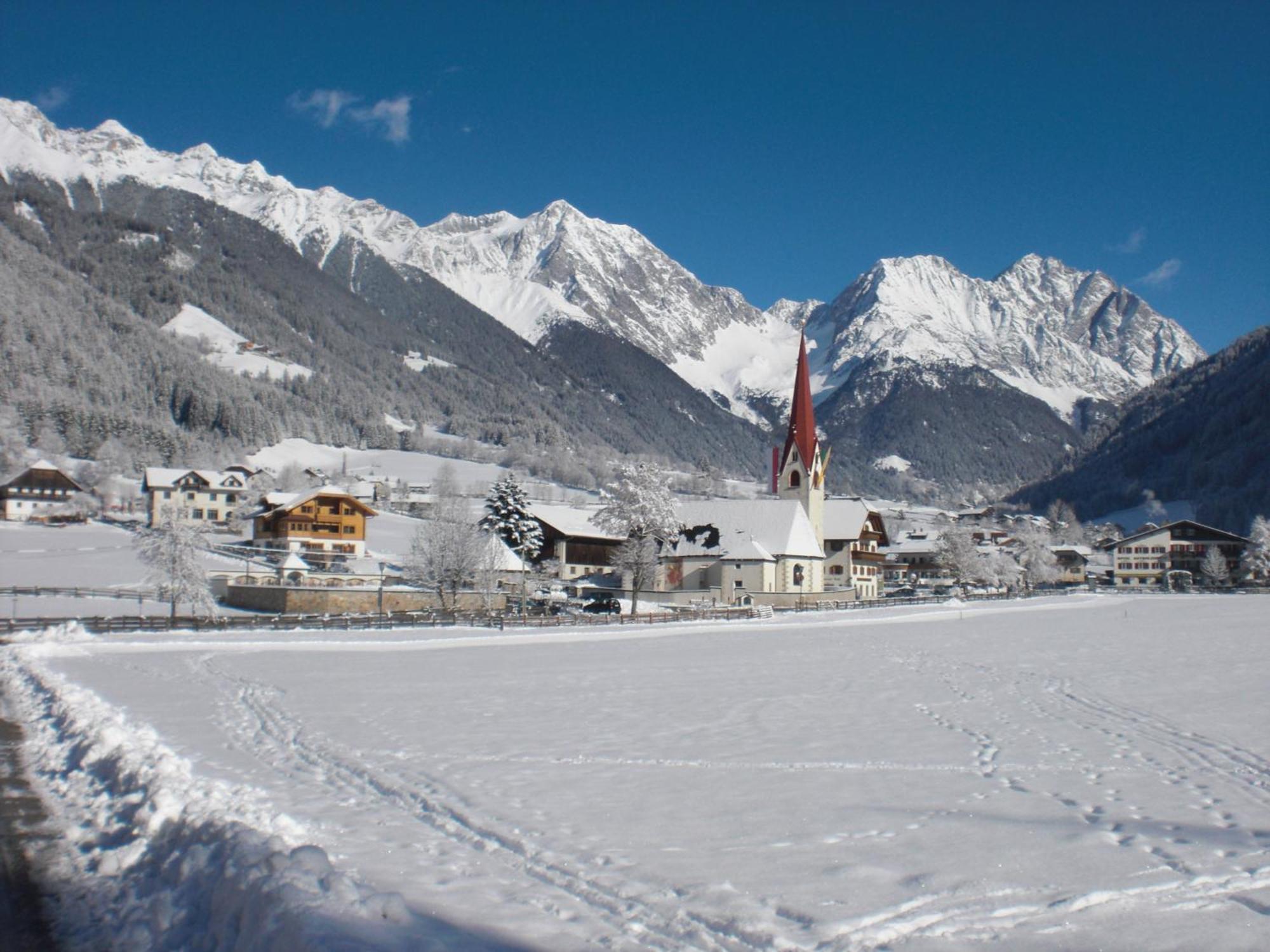 Hotel Messnerwirt Anterselva di Mezzo Luaran gambar