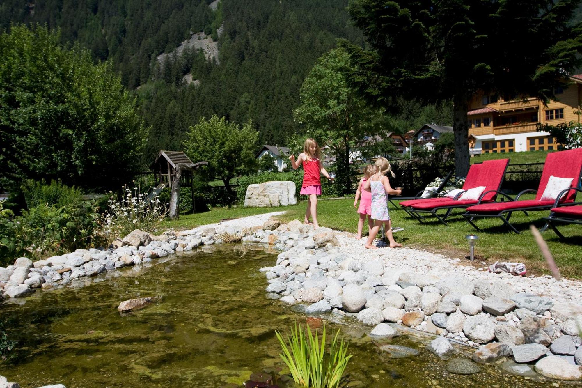 Hotel Messnerwirt Anterselva di Mezzo Luaran gambar