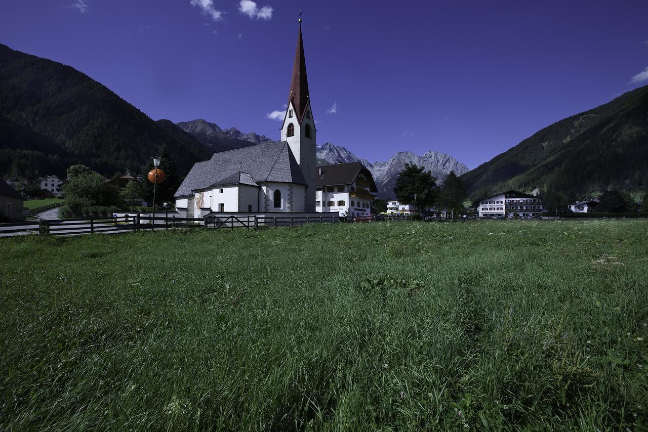 Hotel Messnerwirt Anterselva di Mezzo Luaran gambar