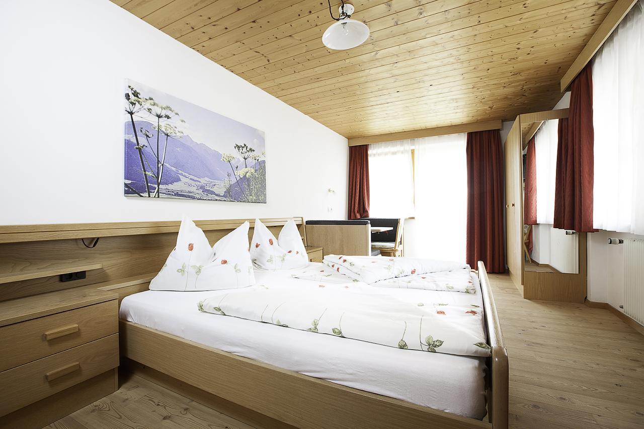 Hotel Messnerwirt Anterselva di Mezzo Luaran gambar